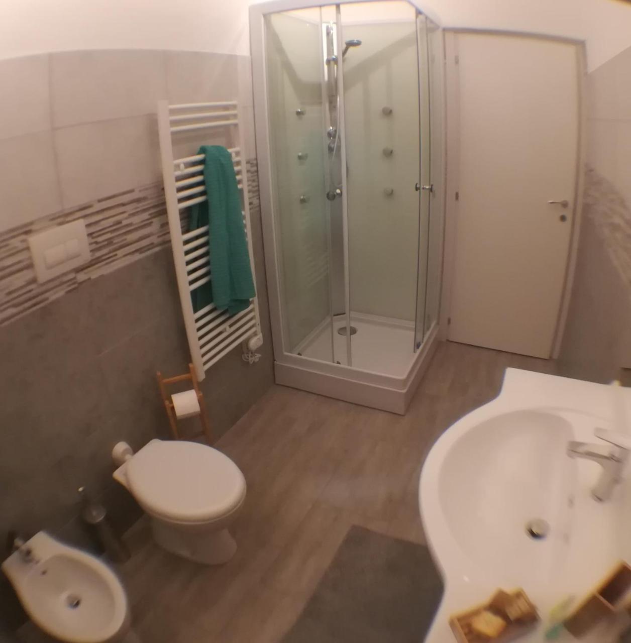 Bergamo Bassa Bed & Breakfast ภายนอก รูปภาพ