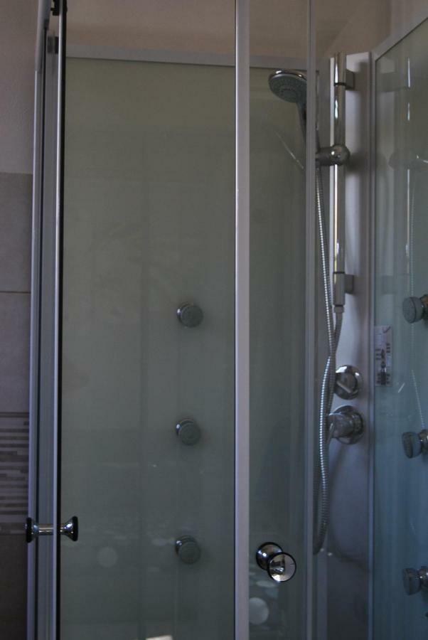 Bergamo Bassa Bed & Breakfast ภายนอก รูปภาพ